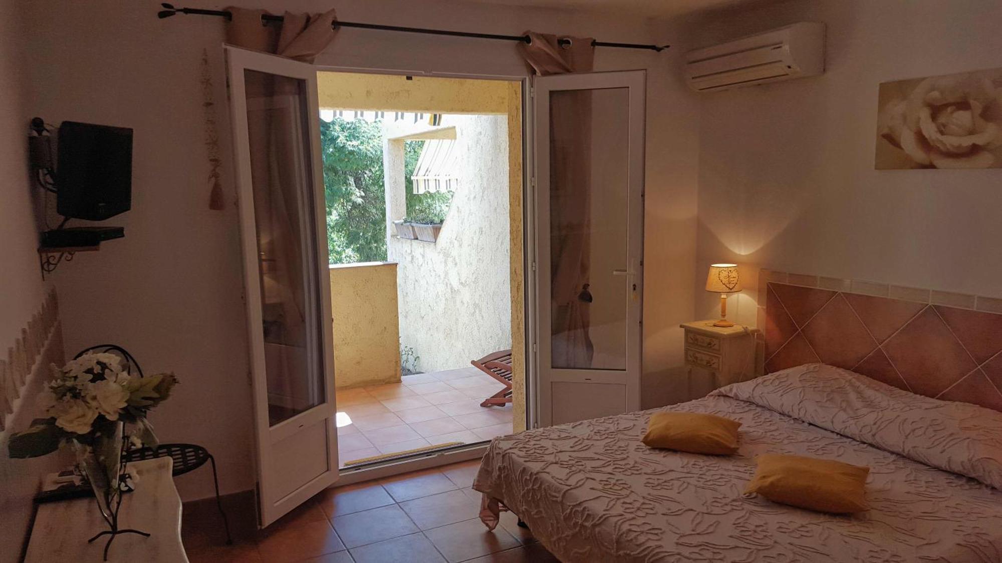 Locations Residence Rocca Rossa Palombaggia Classees 3 Etoiles Porto Vecchio Exterior foto